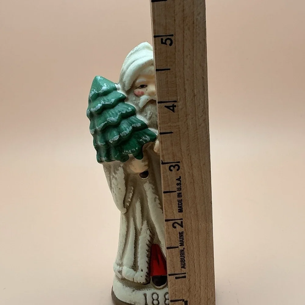 Christmas Reproductions this vintage